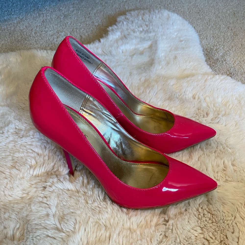 Hot pink stilletos✨